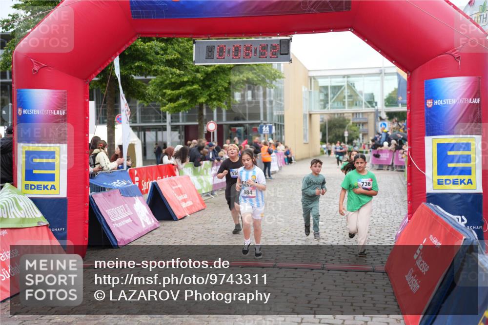 12.06.2026 - Holstenköstenlauf LAZAROV Photography http://msf.ph/oto/9743311 12.06.2026 16:53:51 Laufen 13, 984, 736, 75, 736, 737, 984, 1397 meine-sportfotos.de
