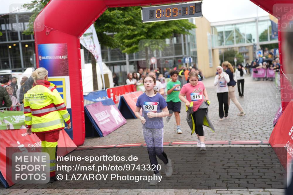 12.06.2026 - Holstenköstenlauf LAZAROV Photography http://msf.ph/oto/9743320 12.06.2026 16:54:16 Laufen 10, 09, 17, 919, 920, 1057, 660, 744, 919, 920, 986, 1057, 1278 meine-sportfotos.de