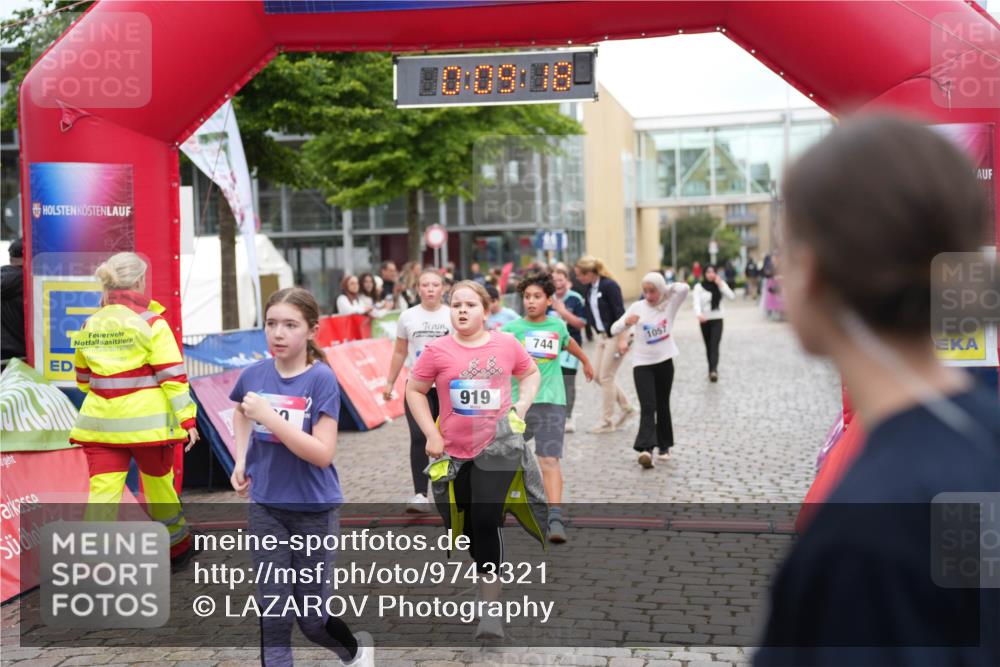 12.06.2026 - Holstenköstenlauf LAZAROV Photography http://msf.ph/oto/9743321 12.06.2026 16:54:17 Laufen 0, 09, 98, 744, 919, 1057, 660, 744, 919, 920, 986, 1057, 1278 meine-sportfotos.de