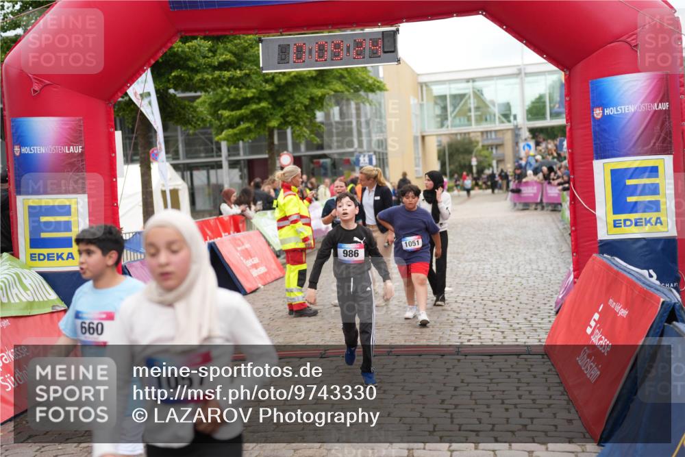 12.06.2026 - Holstenköstenlauf LAZAROV Photography http://msf.ph/oto/9743330 12.06.2026 16:54:23 Laufen 660, 1057, 986, 1051, 986, 1051 meine-sportfotos.de