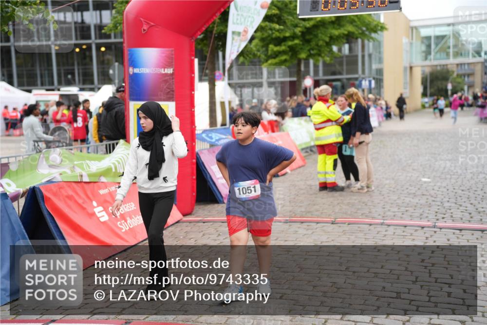 12.06.2026 - Holstenköstenlauf LAZAROV Photography http://msf.ph/oto/9743335 12.06.2026 16:54:29 Laufen 1051 meine-sportfotos.de