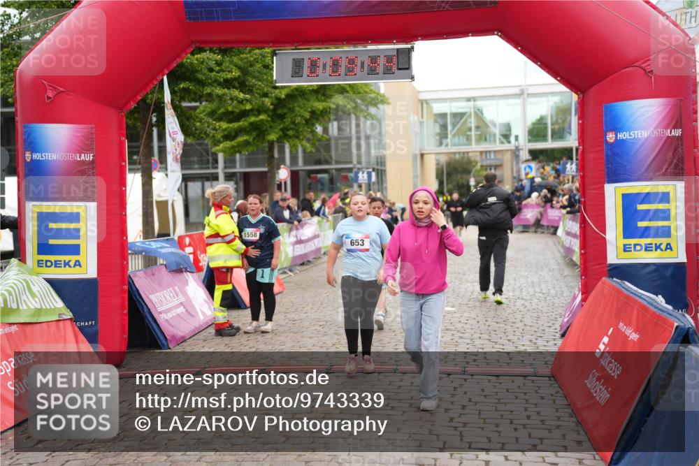 12.06.2026 - Holstenköstenlauf LAZAROV Photography http://msf.ph/oto/9743339 12.06.2026 16:54:42 Laufen 1558, 653, 653, 746 meine-sportfotos.de