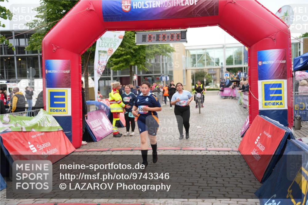 12.06.2026 - Holstenköstenlauf LAZAROV Photography http://msf.ph/oto/9743346 12.06.2026 16:54:58 Laufen 1558, 10, 1071, 60, 3, 1060, 1071 meine-sportfotos.de