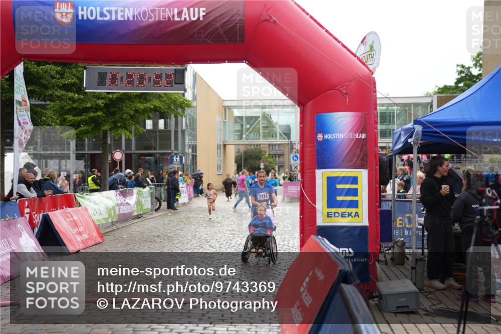 12.06.2026 - Holstenköstenlauf LAZAROV Photography http://msf.ph/oto/9743369 12.06.2026 17:05:50 Laufen 7318, 13 meine-sportfotos.de