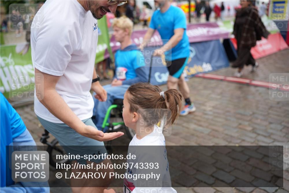 12.06.2026 - Holstenköstenlauf LAZAROV Photography http://msf.ph/oto/9743393 12.06.2026 17:06:10 Laufen  meine-sportfotos.de