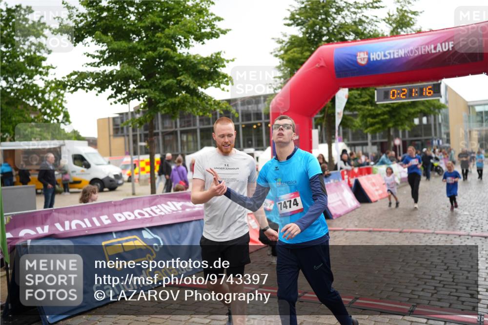 12.06.2026 - Holstenköstenlauf LAZAROV Photography http://msf.ph/oto/9743397 12.06.2026 17:06:14 Laufen 267, 7474, 0, 2, 1, 16 meine-sportfotos.de