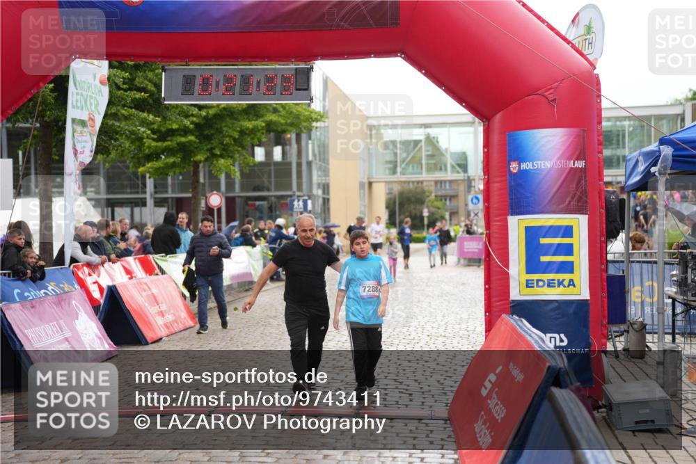 12.06.2026 - Holstenköstenlauf LAZAROV Photography http://msf.ph/oto/9743411 12.06.2026 17:06:22 Laufen 7288 meine-sportfotos.de