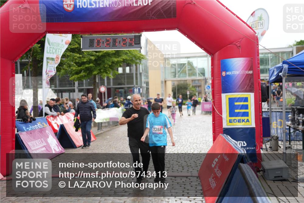 12.06.2026 - Holstenköstenlauf LAZAROV Photography http://msf.ph/oto/9743413 12.06.2026 17:06:23 Laufen 7288 meine-sportfotos.de