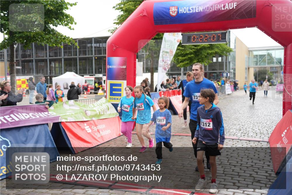 12.06.2026 - Holstenköstenlauf LAZAROV Photography http://msf.ph/oto/9743453 12.06.2026 17:07:06 Laufen 7266, 1263, 10, 22, 00, 7307, 731, 7312 meine-sportfotos.de