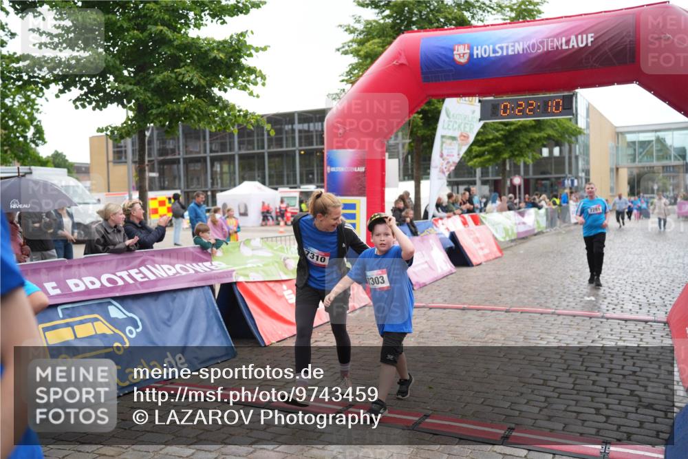 12.06.2026 - Holstenköstenlauf LAZAROV Photography http://msf.ph/oto/9743459 12.06.2026 17:07:09 Laufen 7310, 1303, 0, 22, 10, 7281 meine-sportfotos.de