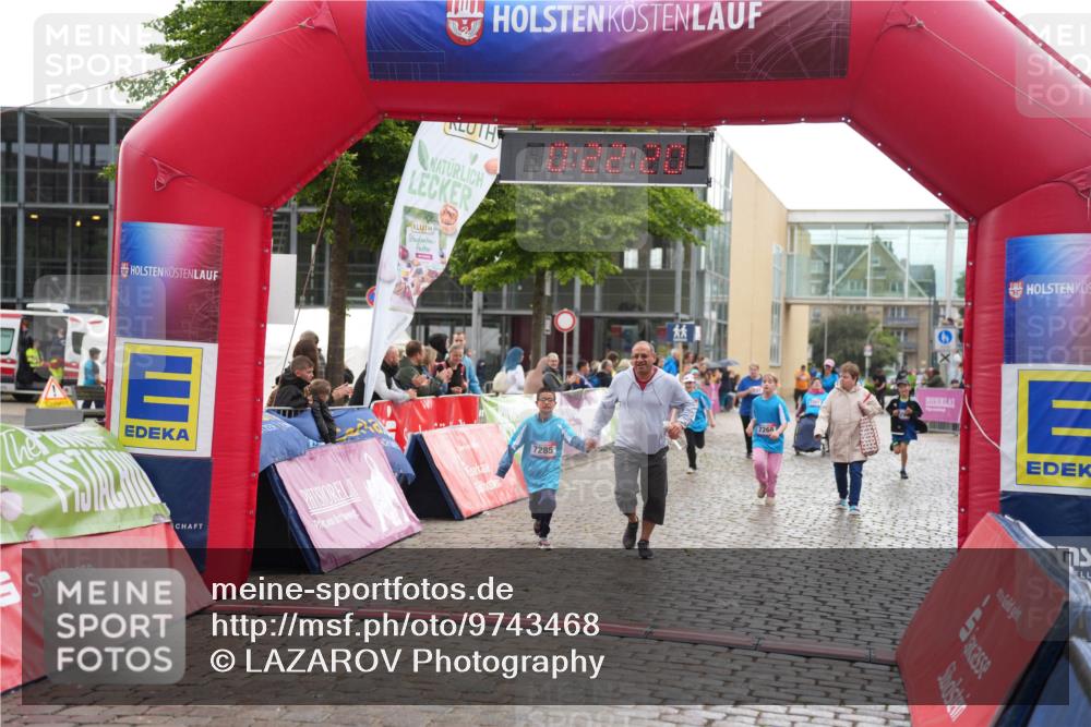 12.06.2026 - Holstenköstenlauf LAZAROV Photography http://msf.ph/oto/9743468 12.06.2026 17:07:18 Laufen 10, 88, 80, 7285, 7268 meine-sportfotos.de