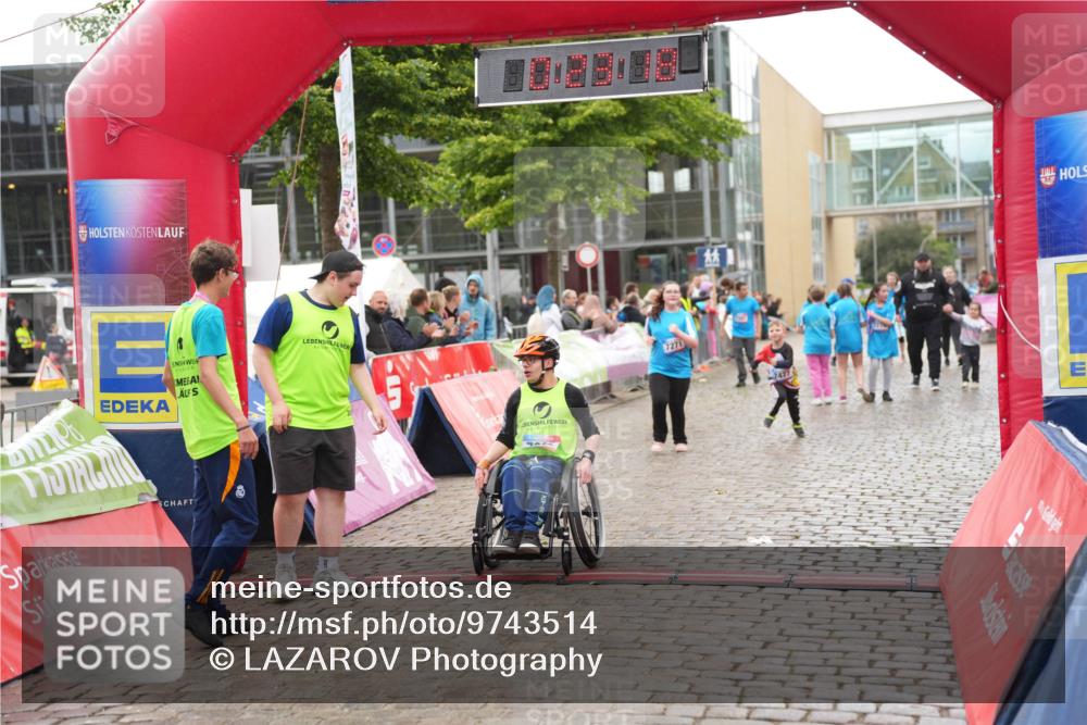 12.06.2026 - Holstenköstenlauf LAZAROV Photography http://msf.ph/oto/9743514 12.06.2026 17:08:16 Laufen 7271 meine-sportfotos.de