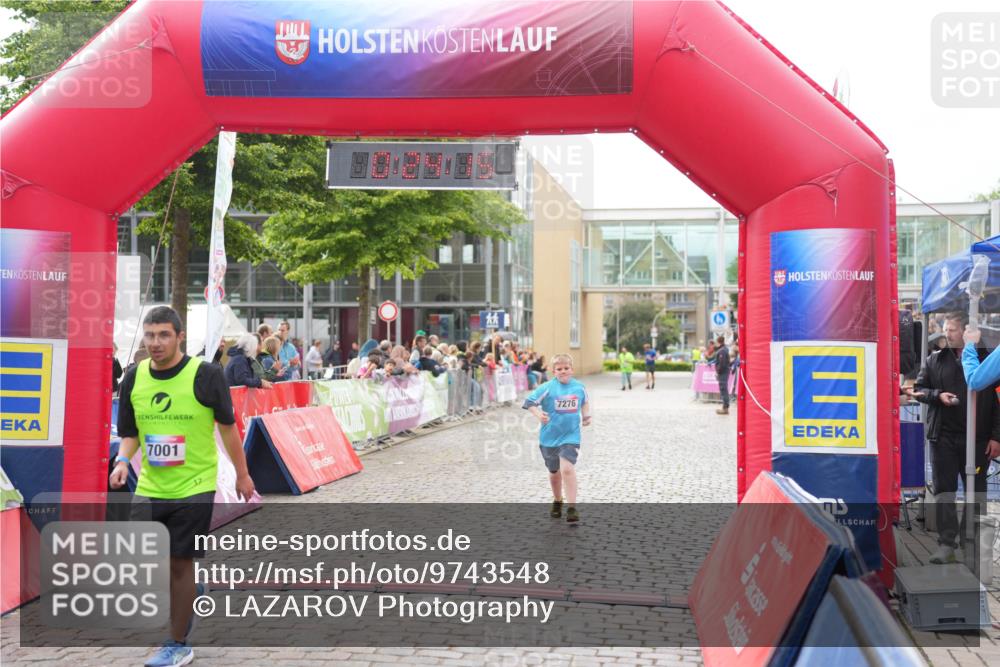 12.06.2026 - Holstenköstenlauf LAZAROV Photography http://msf.ph/oto/9743548 12.06.2026 17:09:13 Laufen 7001, 7276 meine-sportfotos.de