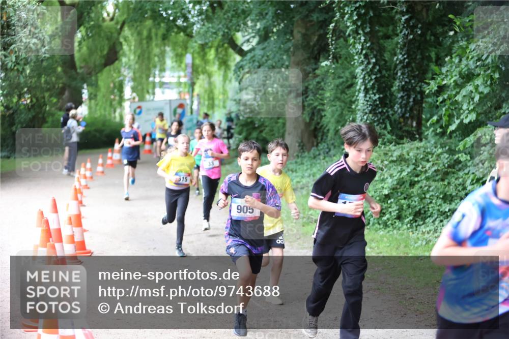 12.06.2026 - Holstenköstenlauf Andreas Tolksdorf http://msf.ph/oto/9743688 12.06.2026 16:53:07 Laufen 315, 33, 905 meine-sportfotos.de