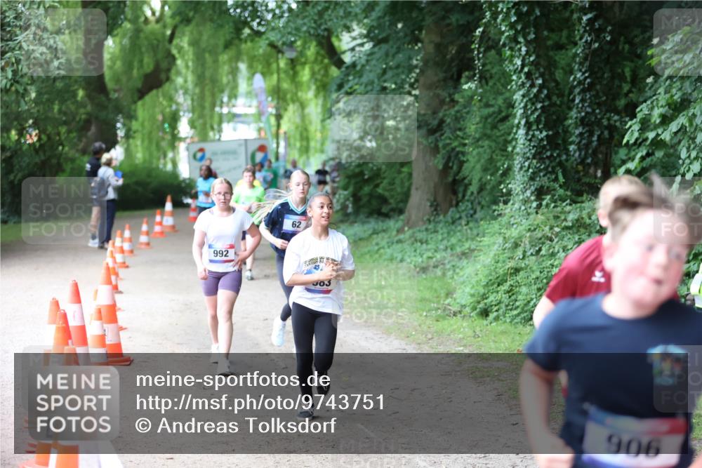 12.06.2026 - Holstenköstenlauf Andreas Tolksdorf http://msf.ph/oto/9743751 12.06.2026 16:54:09 Laufen 992, 62, 03, 906 meine-sportfotos.de