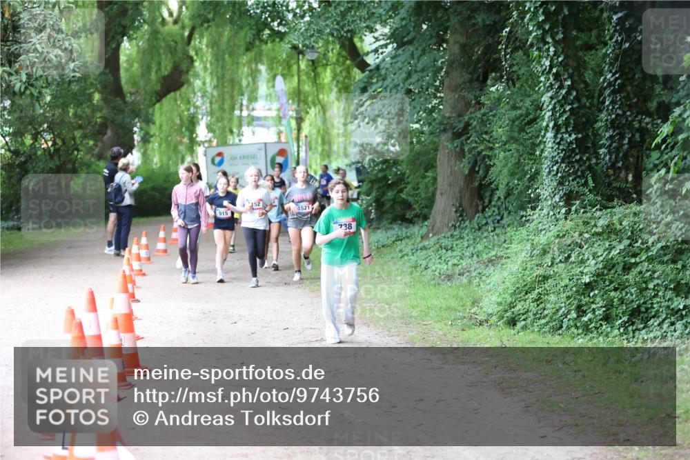 12.06.2026 - Holstenköstenlauf Andreas Tolksdorf http://msf.ph/oto/9743756 12.06.2026 16:54:17 Laufen 915, 152, 1521, 738 meine-sportfotos.de