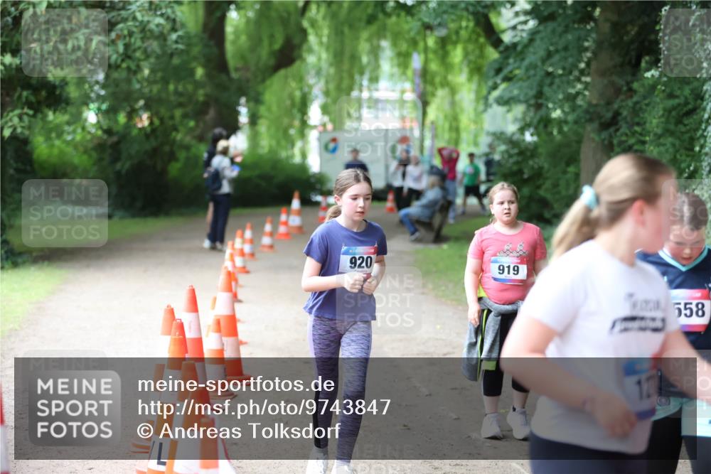 12.06.2026 - Holstenköstenlauf Andreas Tolksdorf http://msf.ph/oto/9743847 12.06.2026 16:56:02 Laufen 920, 919, 558 meine-sportfotos.de