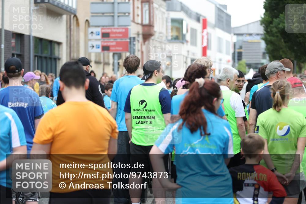 12.06.2026 - Holstenköstenlauf Andreas Tolksdorf http://msf.ph/oto/9743873 12.06.2026 17:02:00 Laufen  meine-sportfotos.de