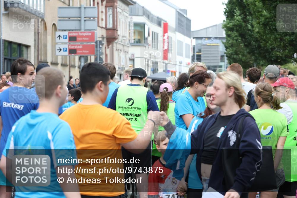 12.06.2026 - Holstenköstenlauf Andreas Tolksdorf http://msf.ph/oto/9743875 12.06.2026 17:02:50 Laufen  meine-sportfotos.de