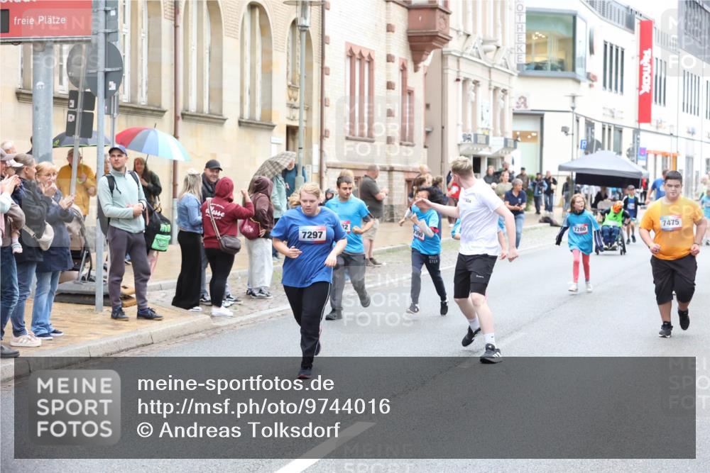 12.06.2026 - Holstenköstenlauf Andreas Tolksdorf http://msf.ph/oto/9744016 12.06.2026 17:08:47 Laufen 7297, 7390, 7280, 7475 meine-sportfotos.de