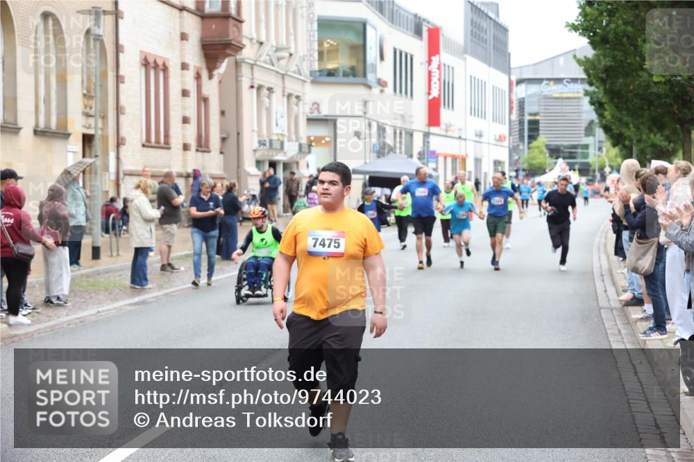12.06.2026 - Holstenköstenlauf Andreas Tolksdorf http://msf.ph/oto/9744023 12.06.2026 17:08:51 Laufen 7475 meine-sportfotos.de