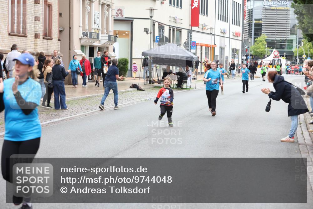12.06.2026 - Holstenköstenlauf Andreas Tolksdorf http://msf.ph/oto/9744048 12.06.2026 17:09:19 Laufen 7477 meine-sportfotos.de