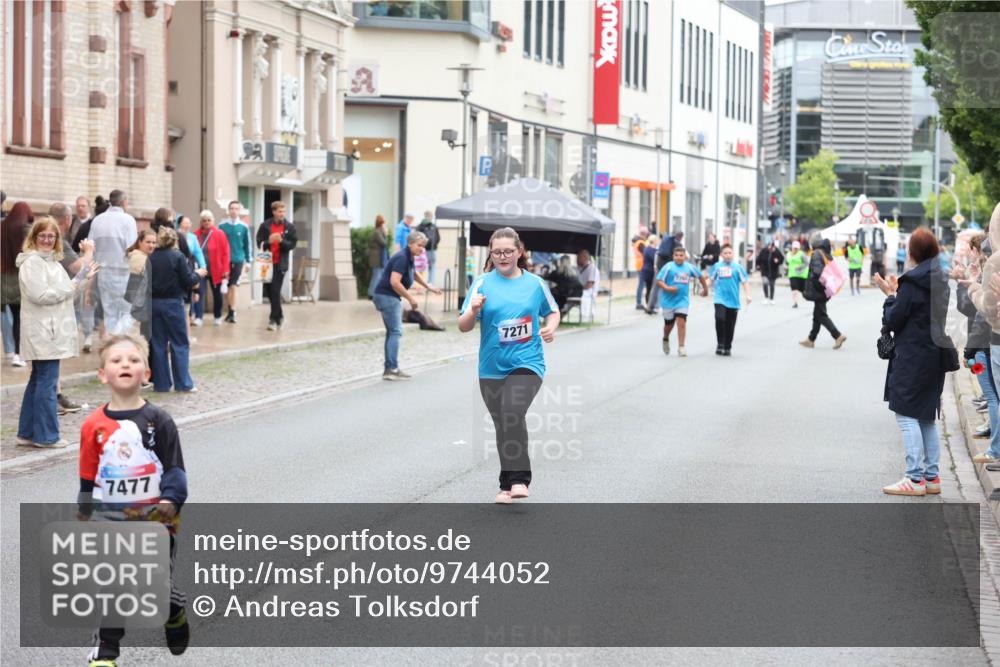 12.06.2026 - Holstenköstenlauf Andreas Tolksdorf http://msf.ph/oto/9744052 12.06.2026 17:09:22 Laufen 7477, 7271 meine-sportfotos.de