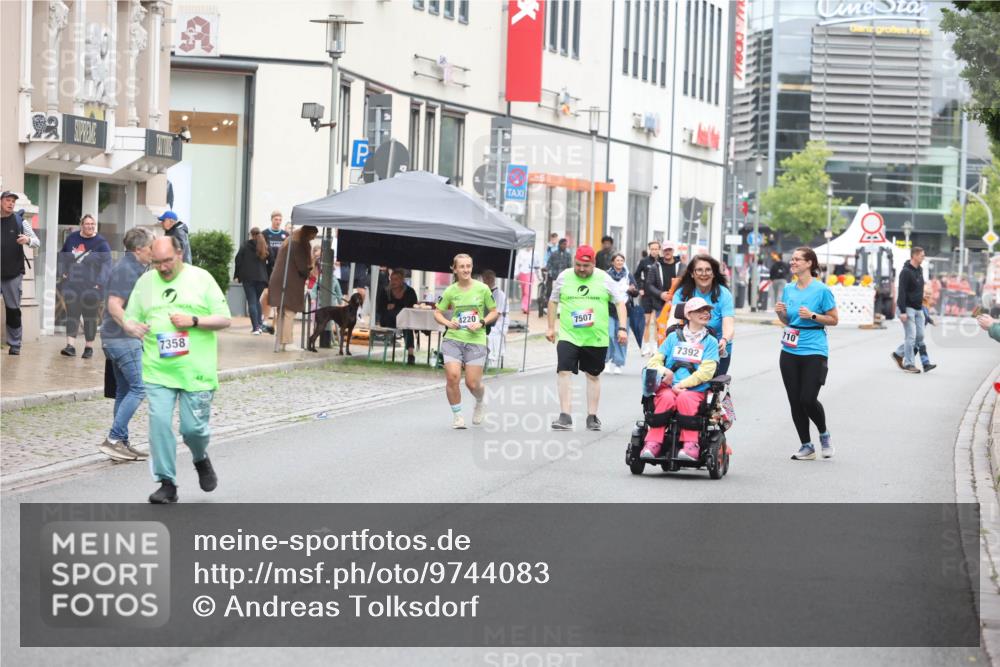 12.06.2026 - Holstenköstenlauf Andreas Tolksdorf http://msf.ph/oto/9744083 12.06.2026 17:10:39 Laufen 4220, 7358, 7507, 7392, 710 meine-sportfotos.de