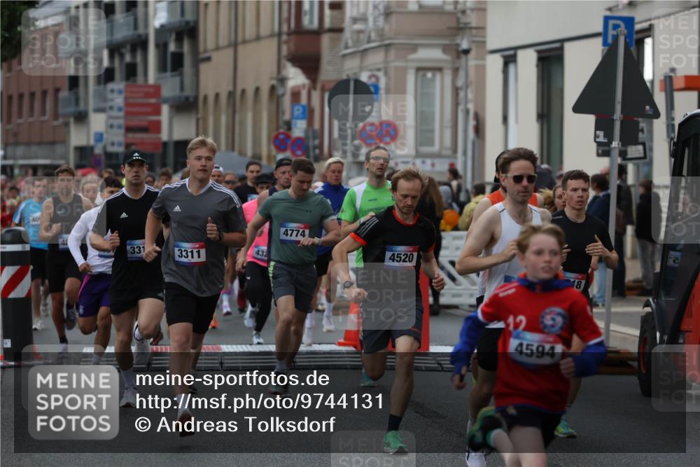 12.06.2026 - Holstenköstenlauf Andreas Tolksdorf http://msf.ph/oto/9744131 12.06.2026 17:33:19 Laufen 40, 432, 331, 3311, 4774, 4520, 12, 2, 4594, 18 meine-sportfotos.de