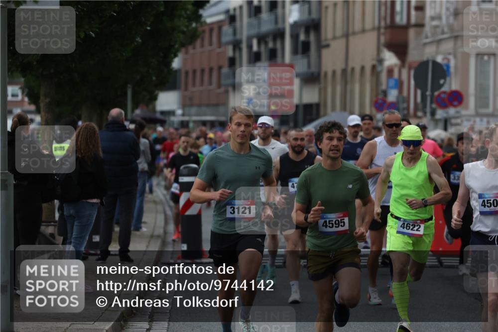 12.06.2026 - Holstenköstenlauf Andreas Tolksdorf http://msf.ph/oto/9744142 12.06.2026 17:33:25 Laufen 3121, 47, 4595, 4622, 33, 450 meine-sportfotos.de