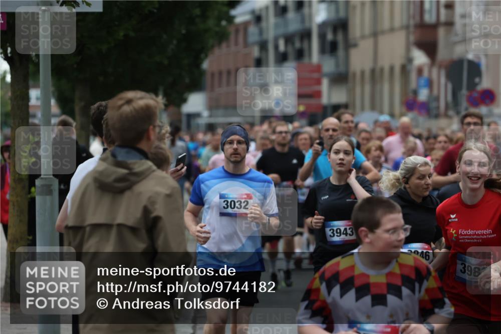 12.06.2026 - Holstenköstenlauf Andreas Tolksdorf http://msf.ph/oto/9744182 12.06.2026 17:33:59 Laufen 5, 3032, 3943, 946, 398 meine-sportfotos.de