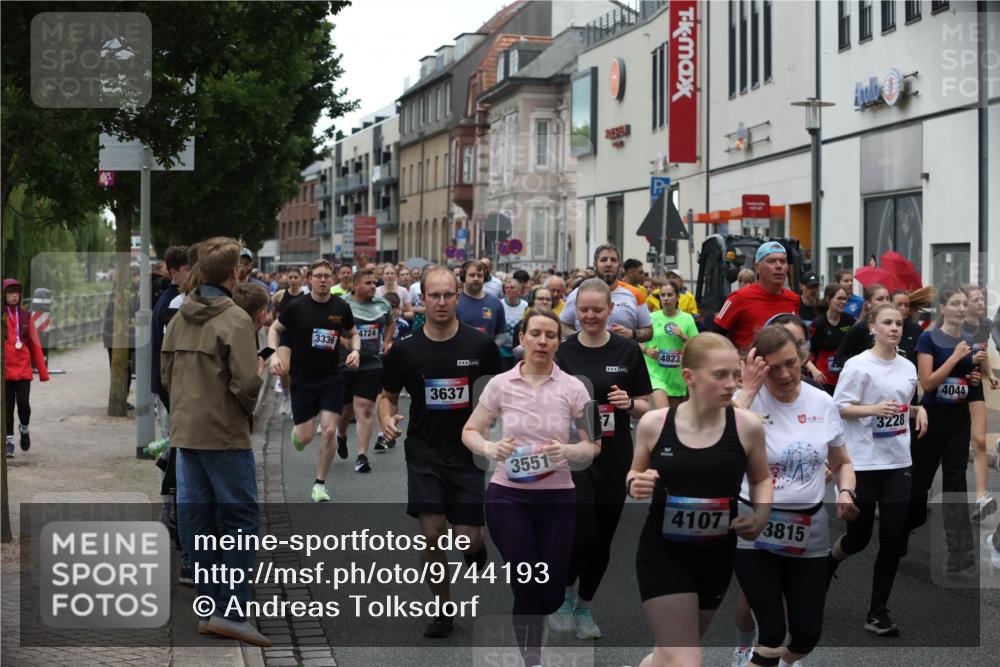 12.06.2026 - Holstenköstenlauf Andreas Tolksdorf http://msf.ph/oto/9744193 12.06.2026 17:34:08 Laufen 17, 3336, 4724, 3637, 4823, 3551, 4107, 3815, 3228, 4044 meine-sportfotos.de
