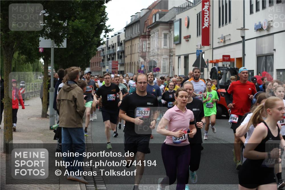 12.06.2026 - Holstenköstenlauf Andreas Tolksdorf http://msf.ph/oto/9744194 12.06.2026 17:34:08 Laufen 4550, 3336, 4704, 3637, 408, 4823, 3551, 3894, 410, 28 meine-sportfotos.de