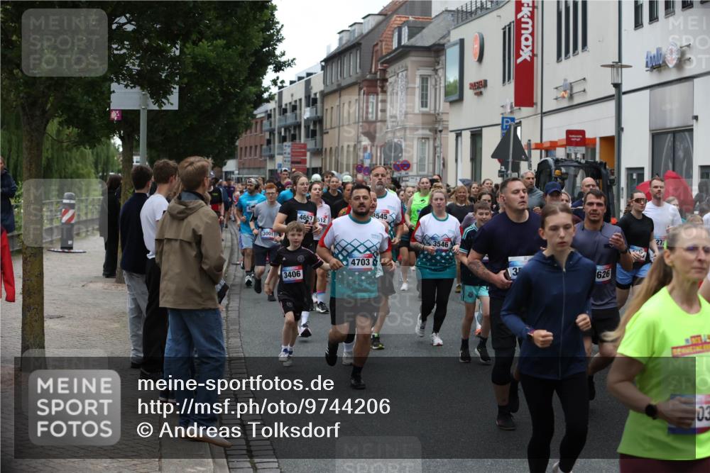 12.06.2026 - Holstenköstenlauf Andreas Tolksdorf http://msf.ph/oto/9744206 12.06.2026 17:34:14 Laufen 3001, 4667, 512, 3406, 4703, 545, 3546, 626, 272, 03 meine-sportfotos.de