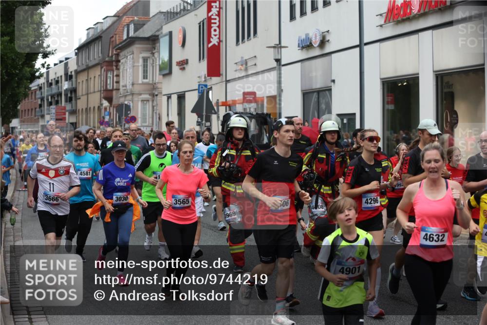 12.06.2026 - Holstenköstenlauf Andreas Tolksdorf http://msf.ph/oto/9744219 12.06.2026 17:34:23 Laufen 3666, 4581, 3030, 3565, 06, 4296, 4, 08, 3969, 4901, 992, 4632 meine-sportfotos.de