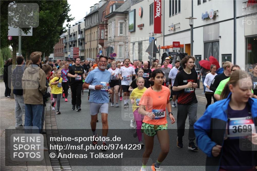 12.06.2026 - Holstenköstenlauf Andreas Tolksdorf http://msf.ph/oto/9744229 12.06.2026 17:34:30 Laufen 400, 3480, 3313, 4465, 4219, 4206, 3604, 3722, 3699 meine-sportfotos.de