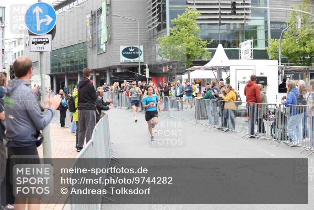 12.06.2026 - Holstenköstenlauf Andreas Tolksdorf http://msf.ph/oto/9744282 12.06.2026 17:48:13 Laufen 265 meine-sportfotos.de