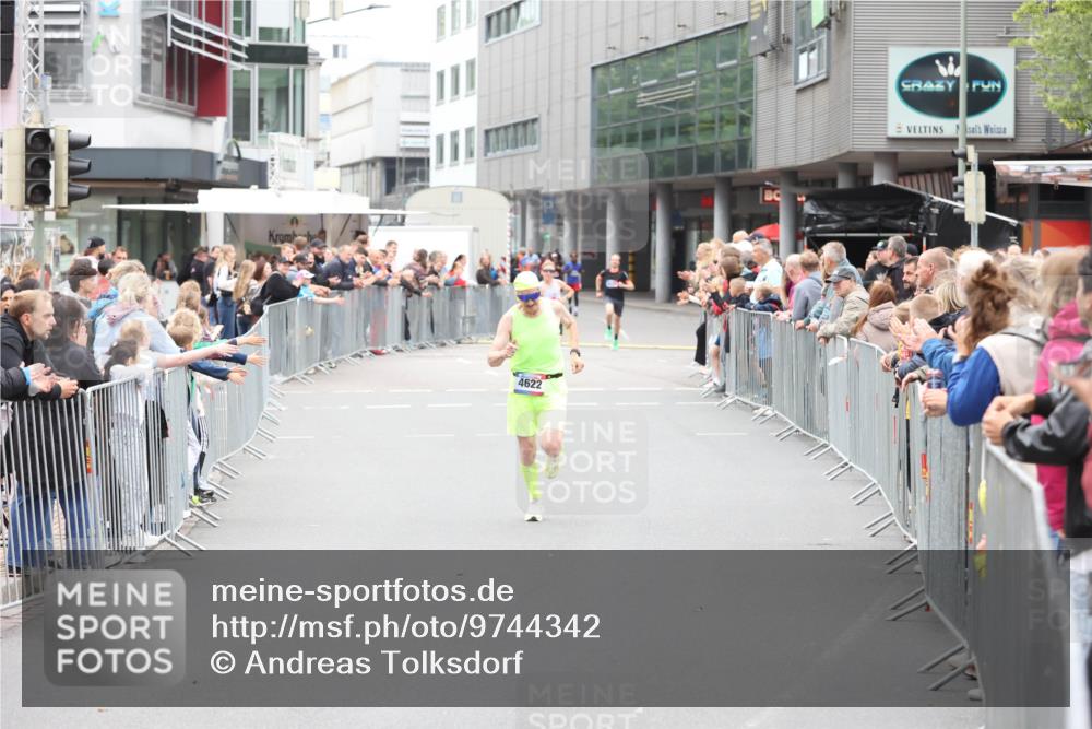 12.06.2026 - Holstenköstenlauf Andreas Tolksdorf http://msf.ph/oto/9744342 12.06.2026 17:51:19 Laufen 4622 meine-sportfotos.de