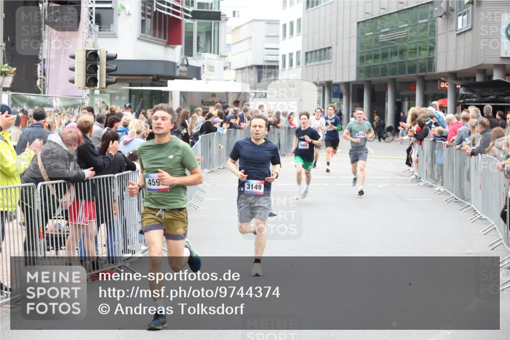12.06.2026 - Holstenköstenlauf Andreas Tolksdorf http://msf.ph/oto/9744374 12.06.2026 17:51:45 Laufen 459, 3149, 4065, 4774 meine-sportfotos.de