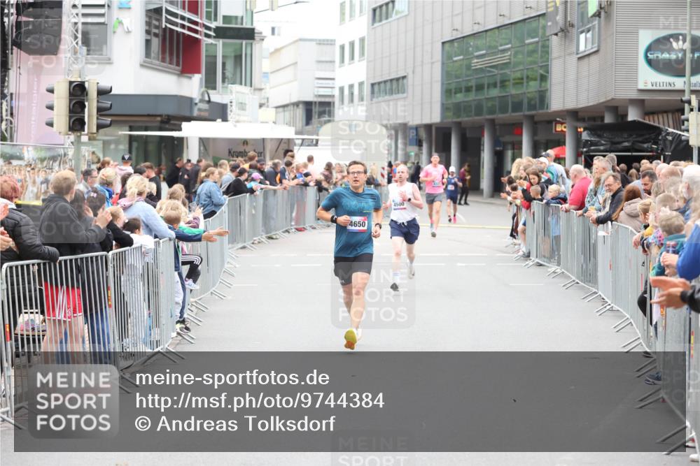 12.06.2026 - Holstenköstenlauf Andreas Tolksdorf http://msf.ph/oto/9744384 12.06.2026 17:51:56 Laufen 4650, 4500 meine-sportfotos.de