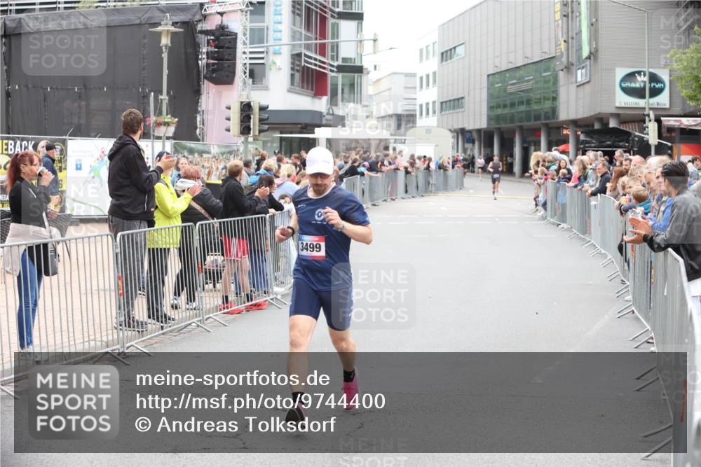 12.06.2026 - Holstenköstenlauf Andreas Tolksdorf http://msf.ph/oto/9744400 12.06.2026 17:52:09 Laufen 3499 meine-sportfotos.de