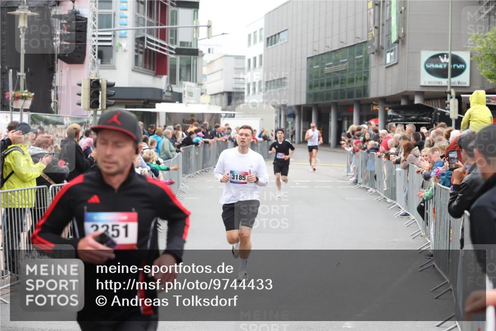 12.06.2026 - Holstenköstenlauf Andreas Tolksdorf http://msf.ph/oto/9744433 12.06.2026 17:53:07 Laufen 2251, 3185 meine-sportfotos.de