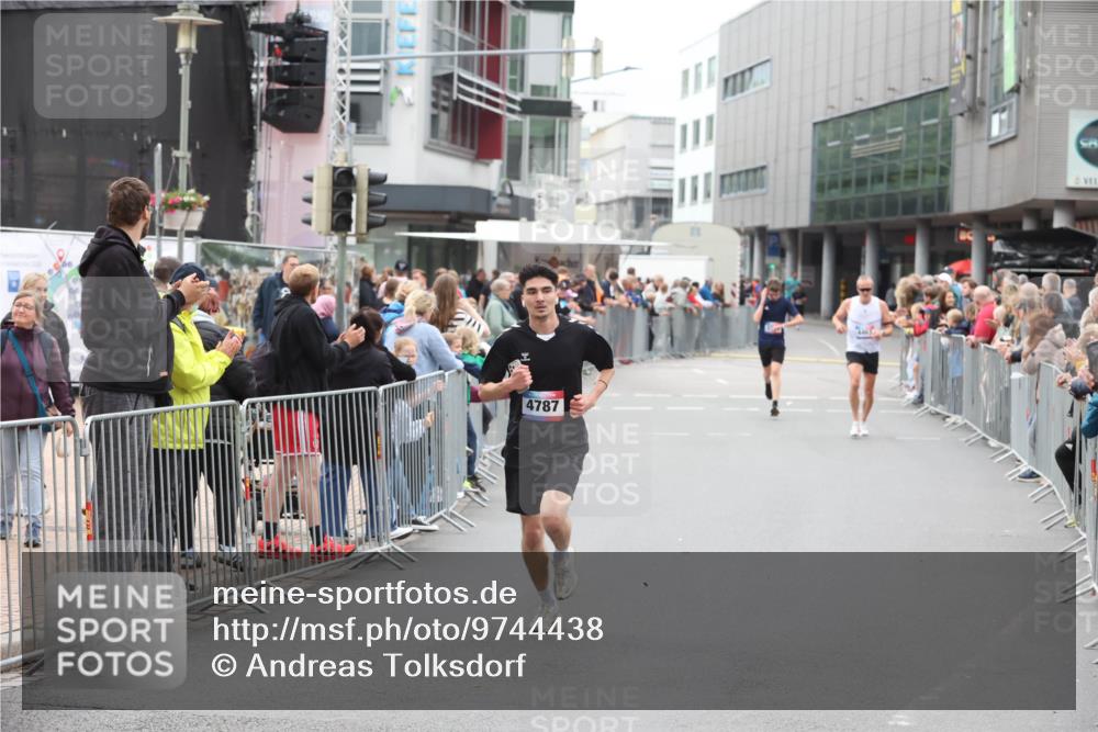 12.06.2026 - Holstenköstenlauf Andreas Tolksdorf http://msf.ph/oto/9744438 12.06.2026 17:53:11 Laufen 4787 meine-sportfotos.de