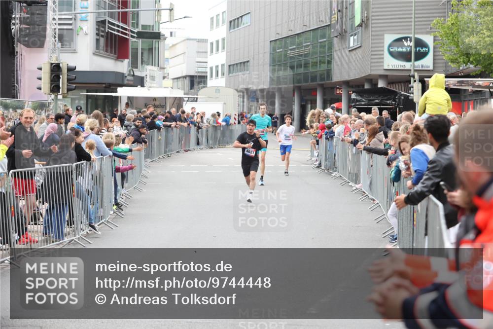 12.06.2026 - Holstenköstenlauf Andreas Tolksdorf http://msf.ph/oto/9744448 12.06.2026 17:53:30 Laufen 4621, 456 meine-sportfotos.de