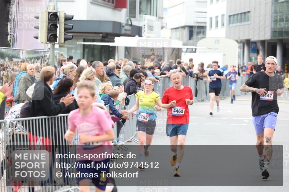 12.06.2026 - Holstenköstenlauf Andreas Tolksdorf http://msf.ph/oto/9744512 12.06.2026 17:54:47 Laufen 4, 3152, 4462, 447 meine-sportfotos.de