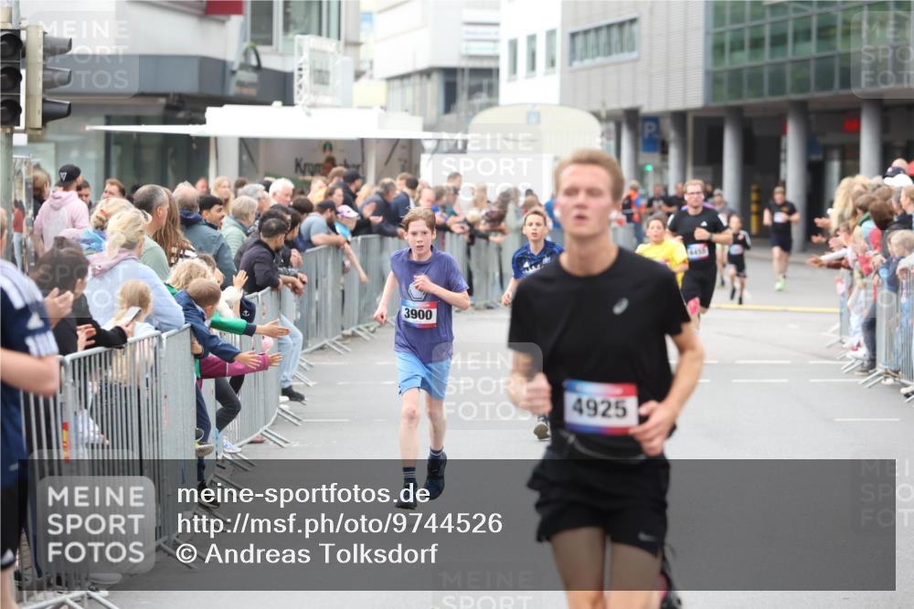 12.06.2026 - Holstenköstenlauf Andreas Tolksdorf http://msf.ph/oto/9744526 12.06.2026 17:54:56 Laufen 3900, 4925, 4455 meine-sportfotos.de