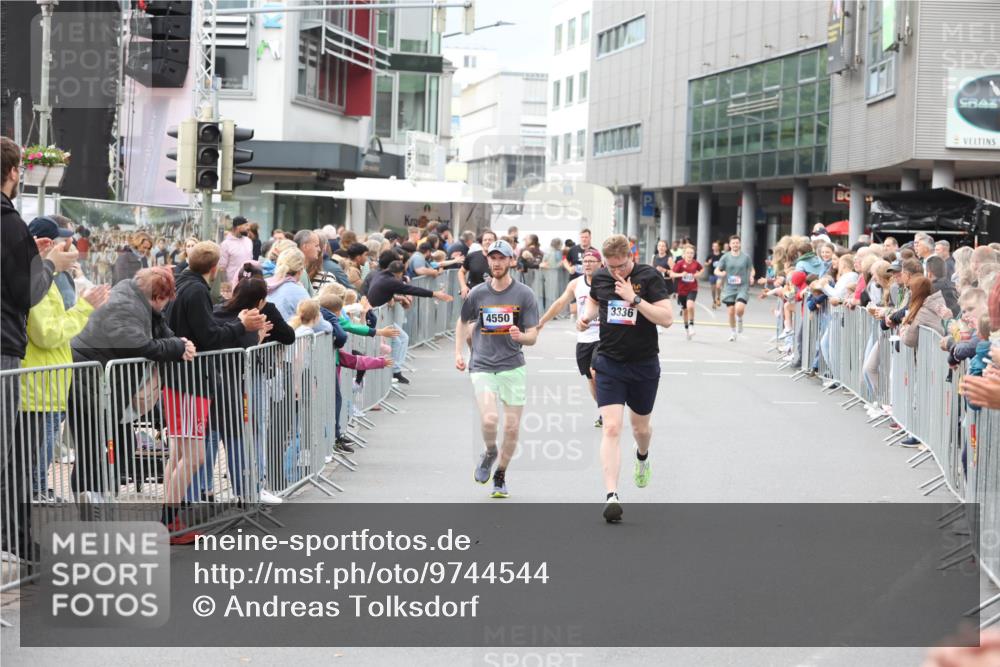 12.06.2026 - Holstenköstenlauf Andreas Tolksdorf http://msf.ph/oto/9744544 12.06.2026 17:55:10 Laufen 4550, 3336 meine-sportfotos.de