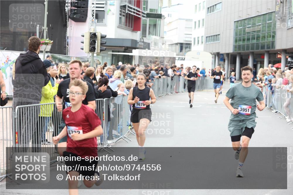 12.06.2026 - Holstenköstenlauf Andreas Tolksdorf http://msf.ph/oto/9744556 12.06.2026 17:55:20 Laufen 4722, 3678, 3951 meine-sportfotos.de