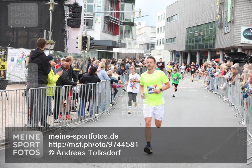 12.06.2026 - Holstenköstenlauf Andreas Tolksdorf http://msf.ph/oto/9744581 12.06.2026 17:55:41 Laufen 202, 26, 3970, 4634 meine-sportfotos.de