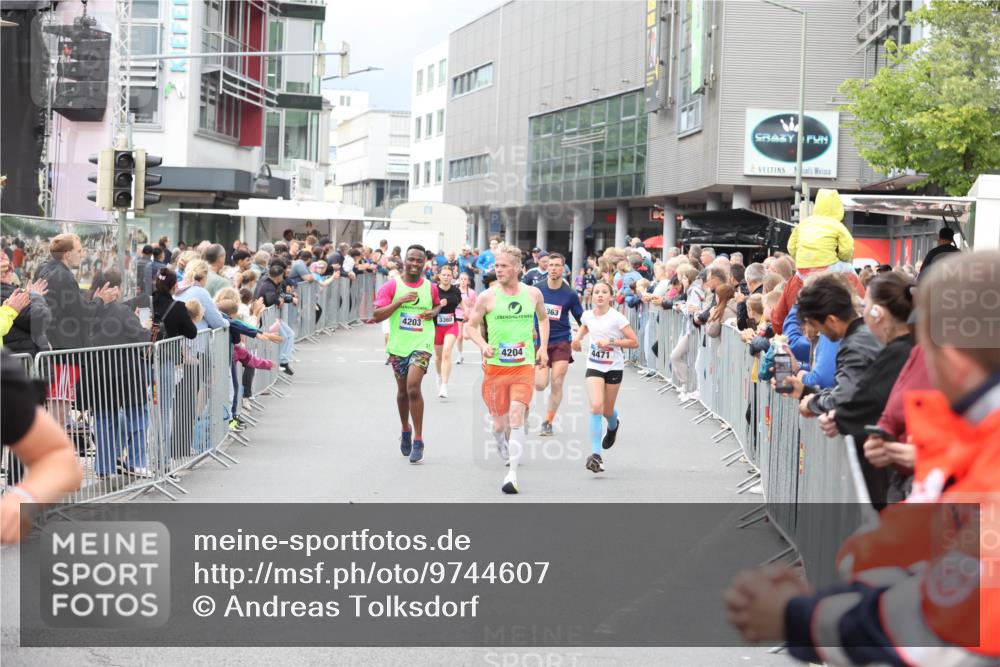 12.06.2026 - Holstenköstenlauf Andreas Tolksdorf http://msf.ph/oto/9744607 12.06.2026 17:55:55 Laufen 4203, 3360, 4204, 363, 4471 meine-sportfotos.de